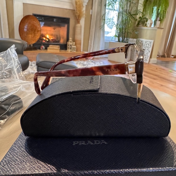 Prada eyeglasses VPR61T - Picture 3 of 5